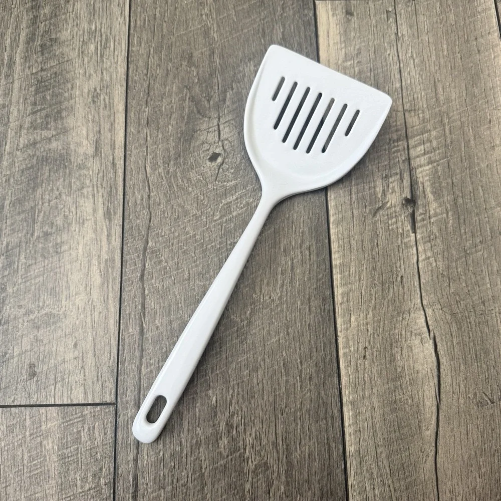 Vintage Melamine Ware Wide Slotted Spatula Flipper Turner JP 639 White 11.5